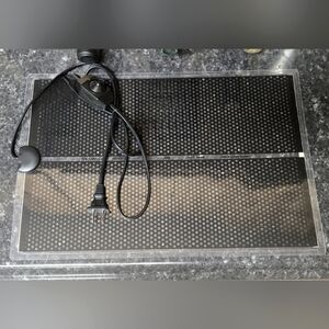 Black Electronic Heating Pad For Acrylic Jewelry Crafting & 4pk Silicone Mats!